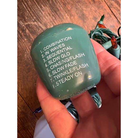 Over 30FT strand of MultiColor Christmas Lights with 8 Modes - Picture 6 of 8